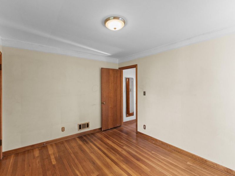 170 S Algonquin Avenue , Columbus, OH 43204 Photo 17