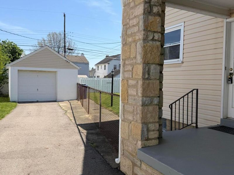 170 S Algonquin Avenue , Columbus, OH 43204 Photo 26