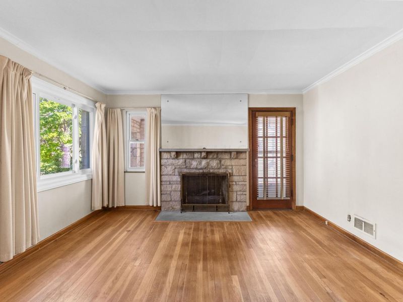 170 S Algonquin Avenue , Columbus, OH 43204 Photo 5