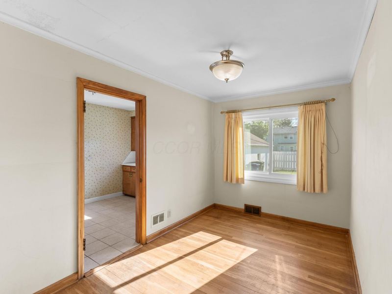 170 S Algonquin Avenue , Columbus, OH 43204 Photo 8