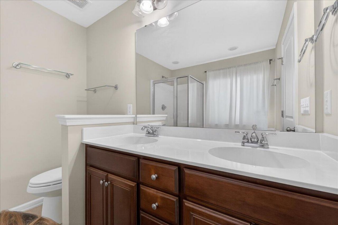 131 Charlesfort Way Photo 28