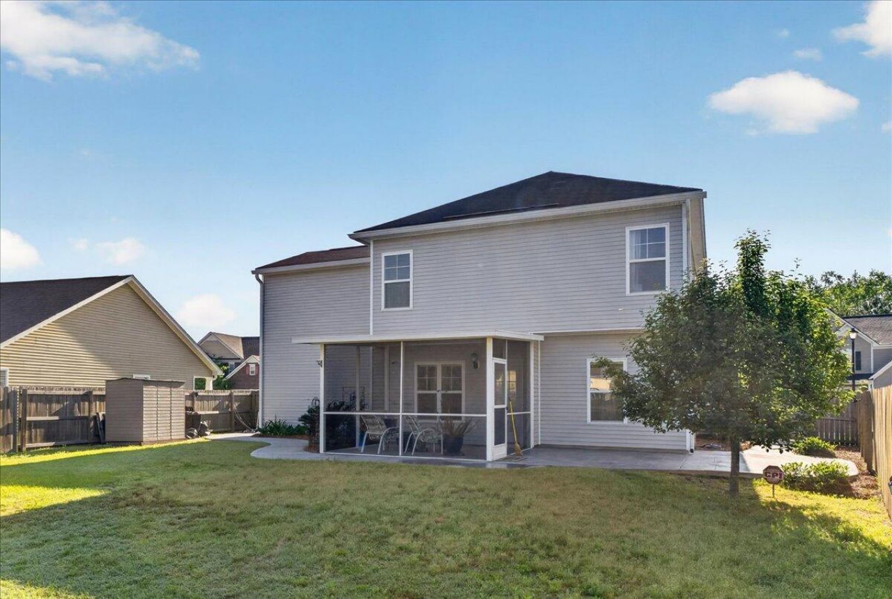 131 Charlesfort Way Photo 37