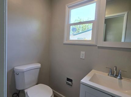 1416 Tully Rd, Modesto, CA 95350 Photo