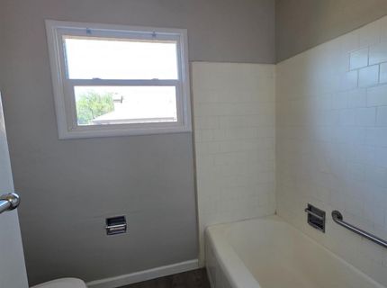 1416 Tully Rd, Modesto, CA 95350 Photo