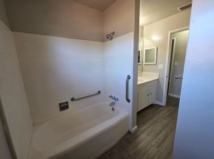 1416 Tully Rd, Modesto, CA 95350 Photo