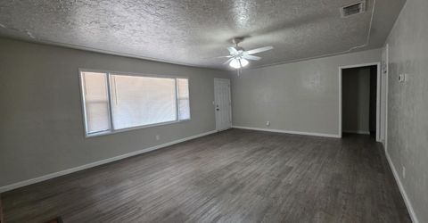 1416 Tully Rd, Modesto, CA 95350 Photo