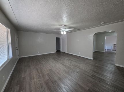 1416 Tully Rd, Modesto, CA 95350 Photo