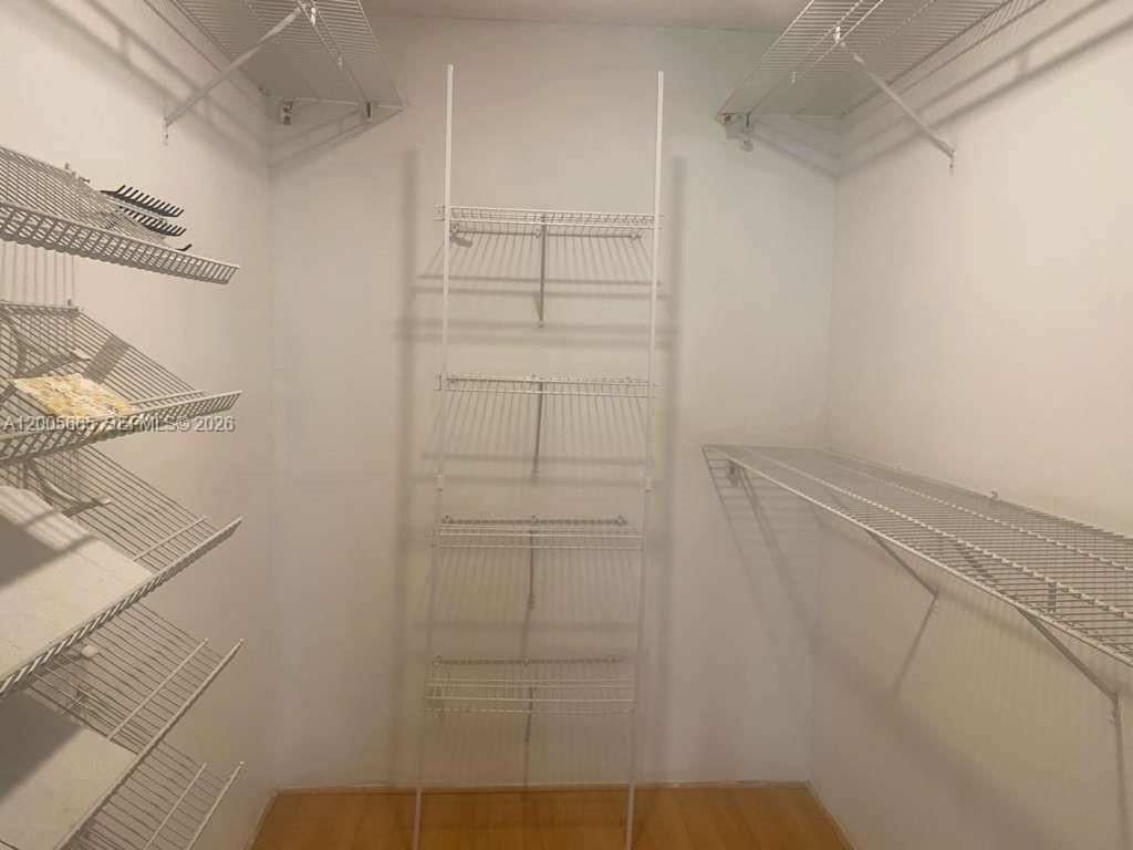 220 Lakeview Dr, Unit 203, Weston, FL 33326 Photo
