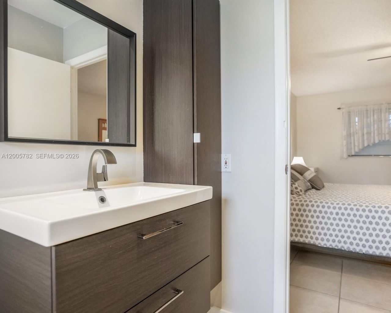 3506 NW 49th Ave , Unit 511, Lauderdale Lakes, FL 33319 Photo