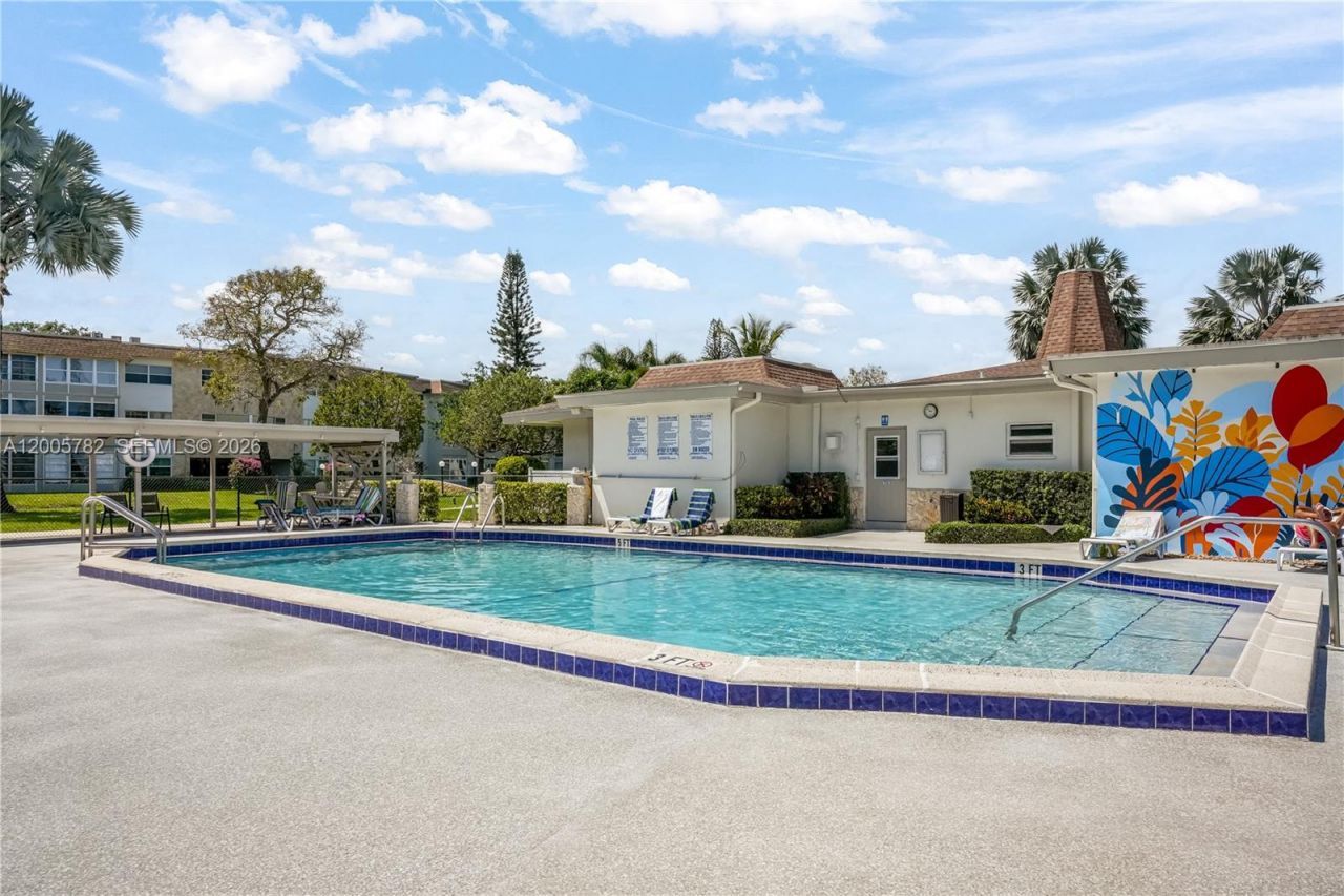 3506 NW 49th Ave , Unit 511, Lauderdale Lakes, FL 33319 Photo