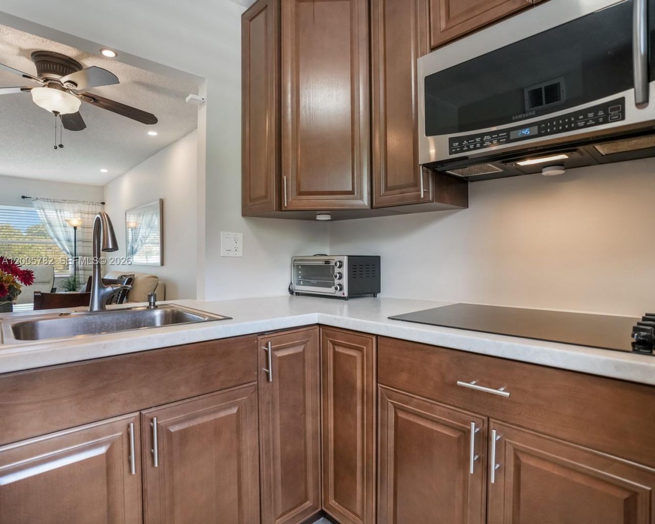 3506 NW 49th Ave , Unit 511, Lauderdale Lakes, FL 33319 Photo