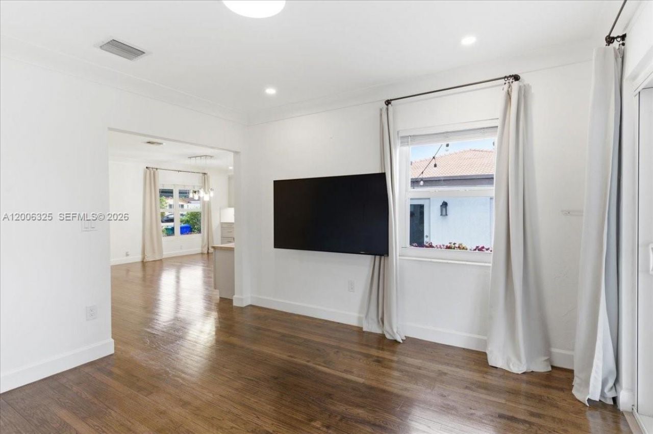 151 SW 51st Ct , Miami, FL 33134 Photo