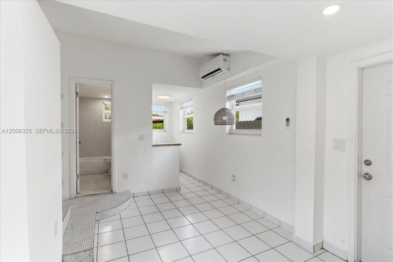 151 SW 51st Ct , Miami, FL 33134 Photo