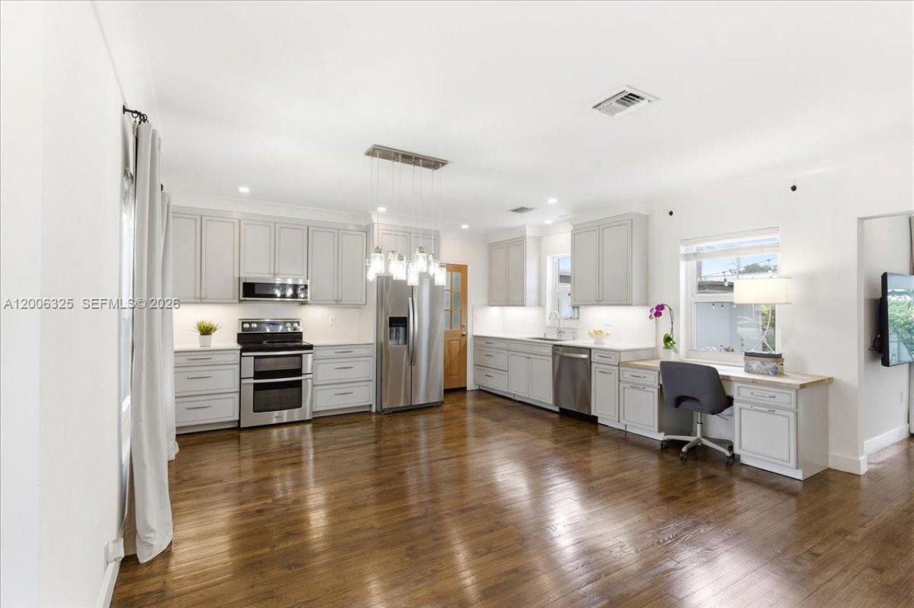 151 SW 51st Ct , Miami, FL 33134 Photo