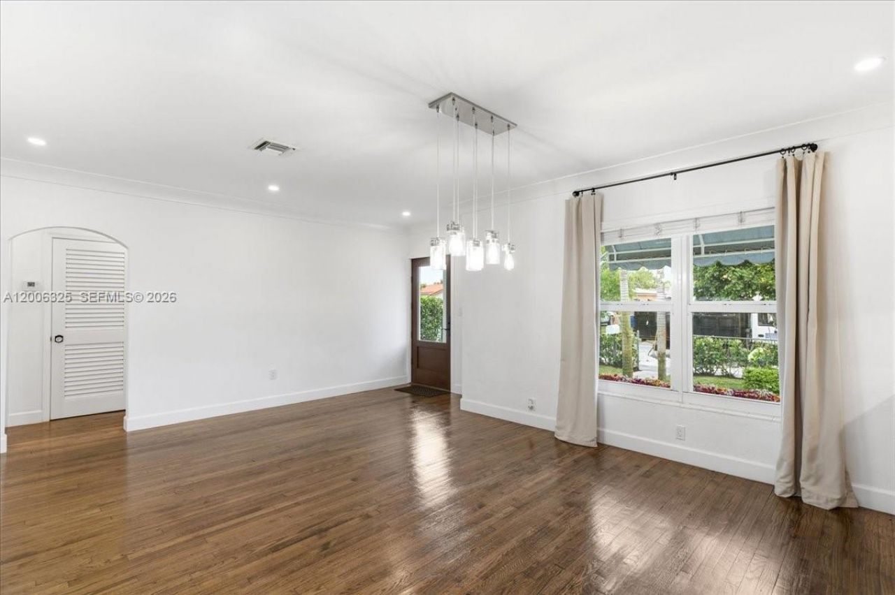 151 SW 51st Ct , Miami, FL 33134 Photo