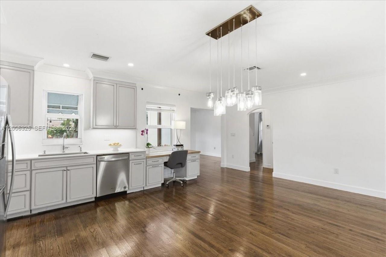 151 SW 51st Ct , Miami, FL 33134 Photo