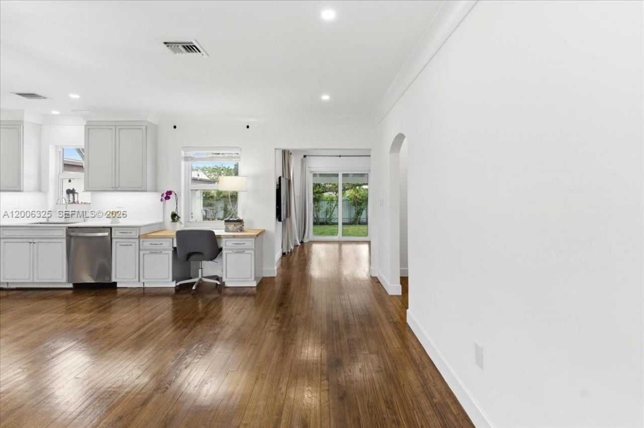 151 SW 51st Ct , Miami, FL 33134 Photo