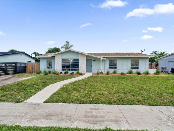 10511 SW 124th Ave, Miami, FL 33186