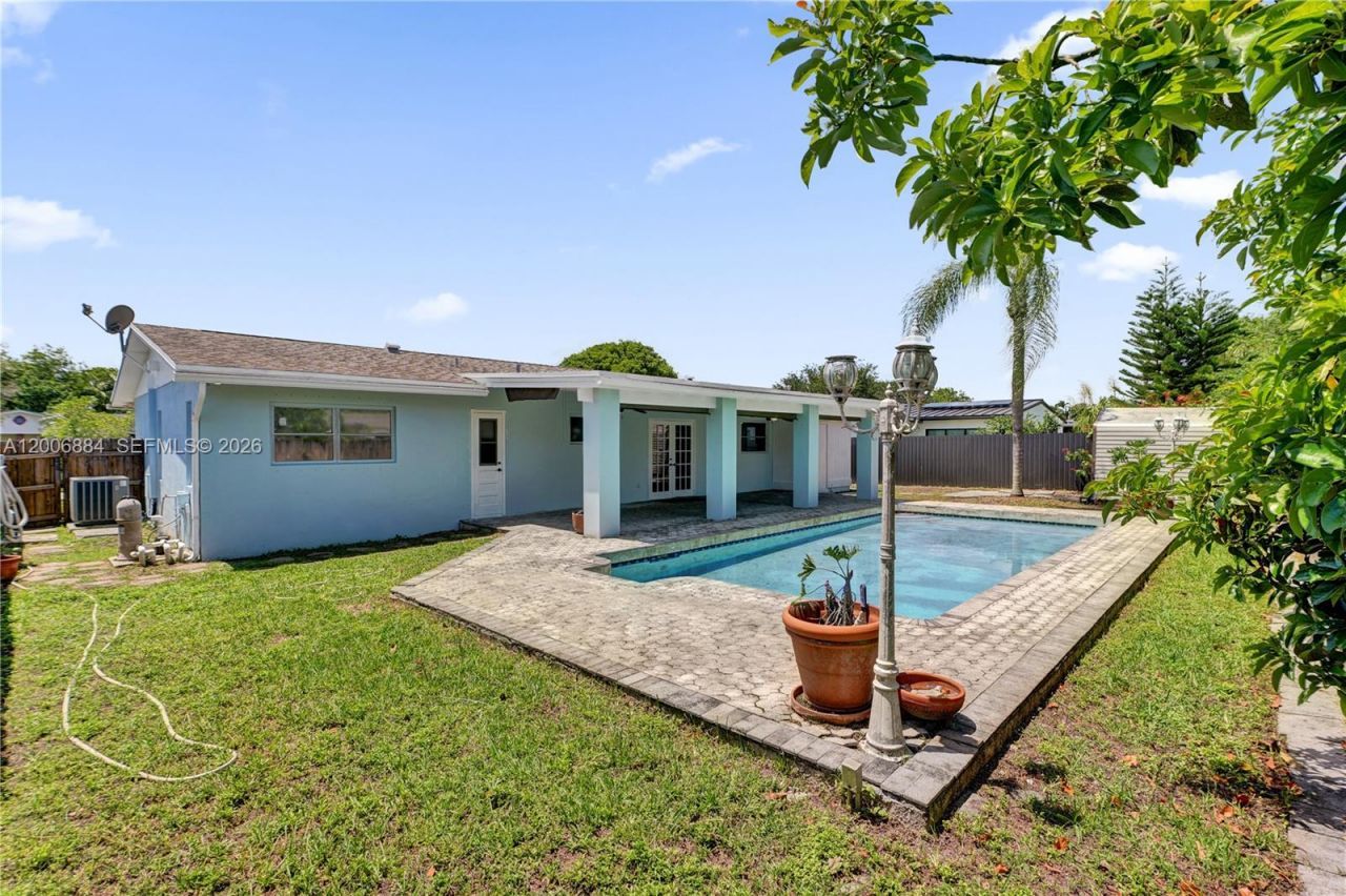 10511 SW 124th Ave, Miami, FL 33186 Photo