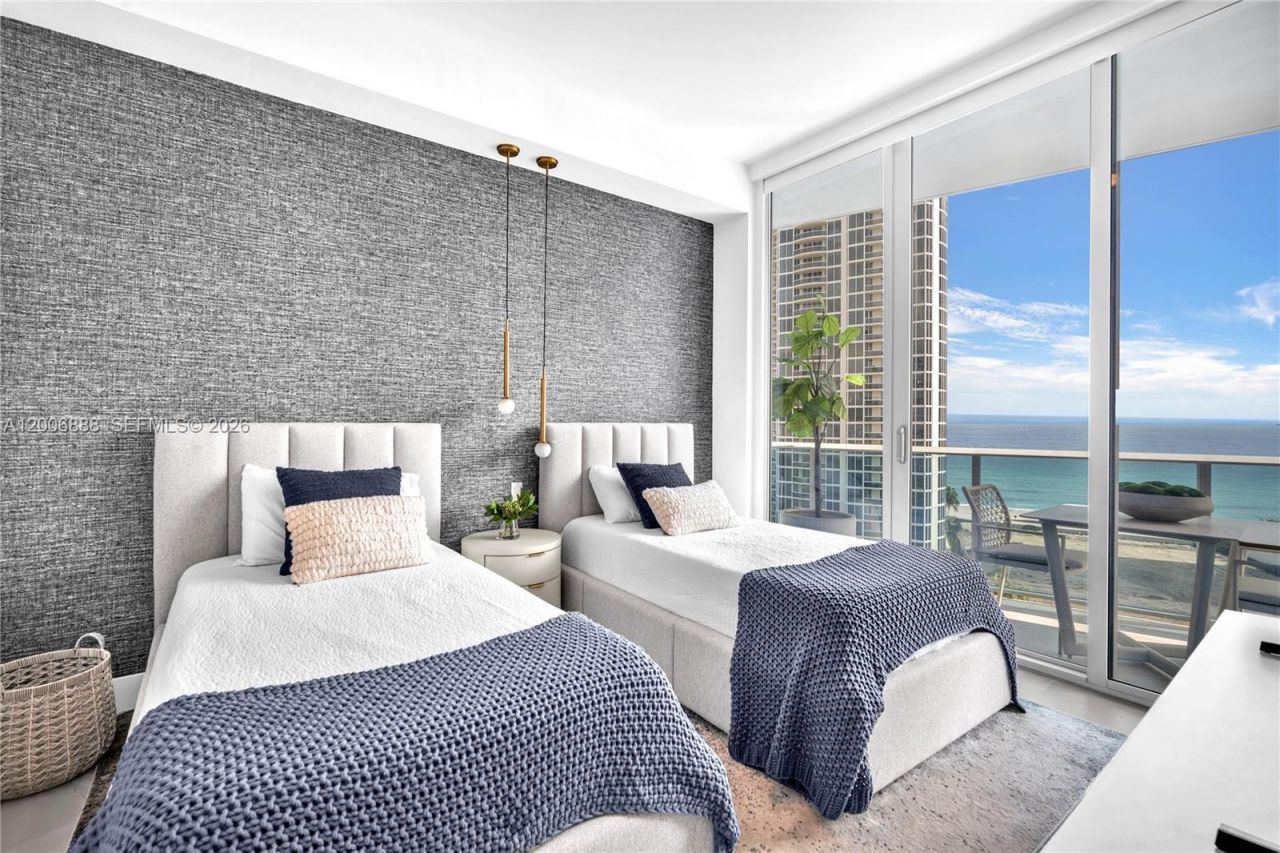 17550 Collins Ave, Unit 1002, Sunny Isles Beach, FL 33160 Photo