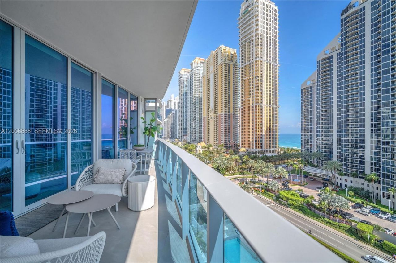 17550 Collins Ave, Unit 1002, Sunny Isles Beach, FL 33160 Photo