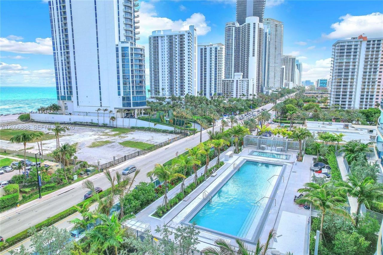 17550 Collins Ave, Unit 1002, Sunny Isles Beach, FL 33160 Photo