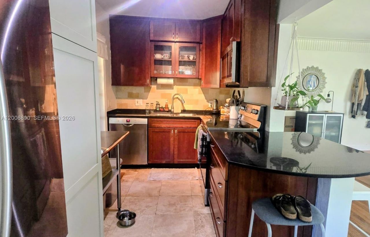 1135 NE 133rd St, North Miami, FL 33161 Photo