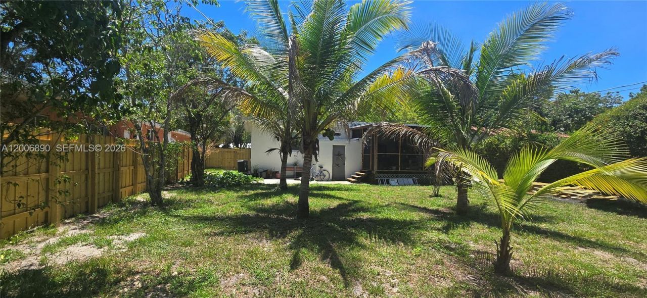 1135 NE 133rd St, North Miami, FL 33161 Photo