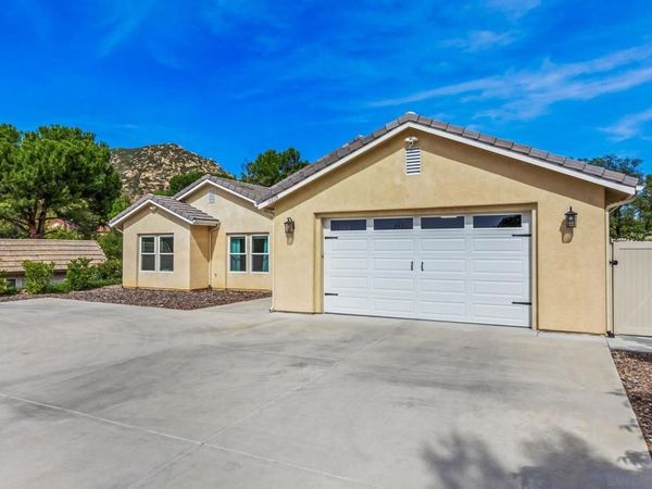 15829 Fecanin, Ramona, CA 92065