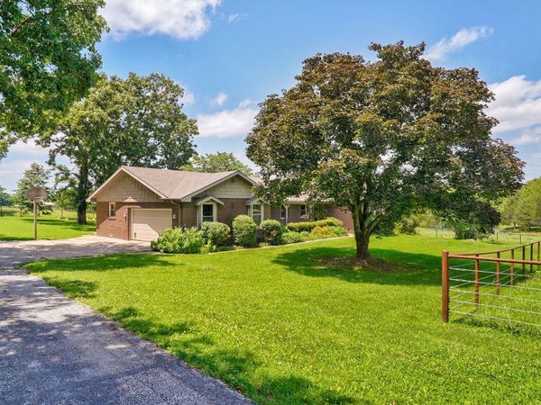 4789 S Farm Road 193, Rogersville, MO 65742