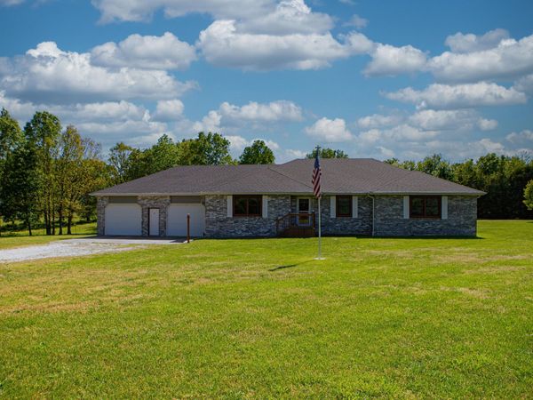 86 Rebas Hazelnut Drive, Fordland, MO 65652