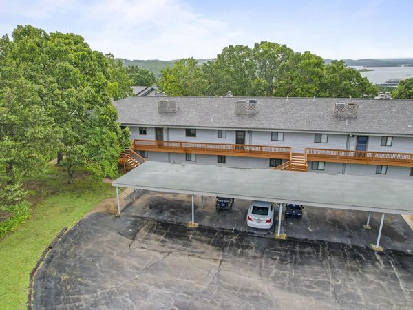 145 Starboard Drive, Unit 106, Kimberling City, MO 65686