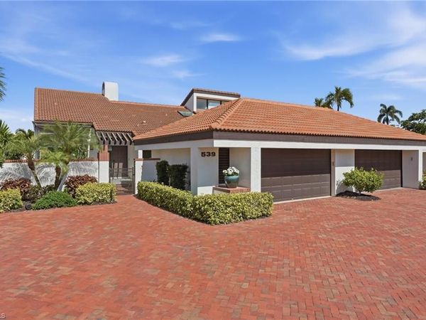 539 Bay Villas LN, NAPLES, FL 34108