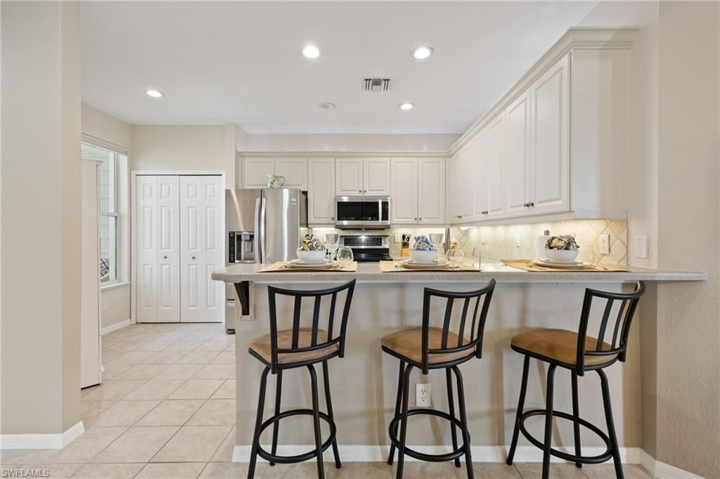4342 Avian Ave , Fort Myers, FL 33916 Photo