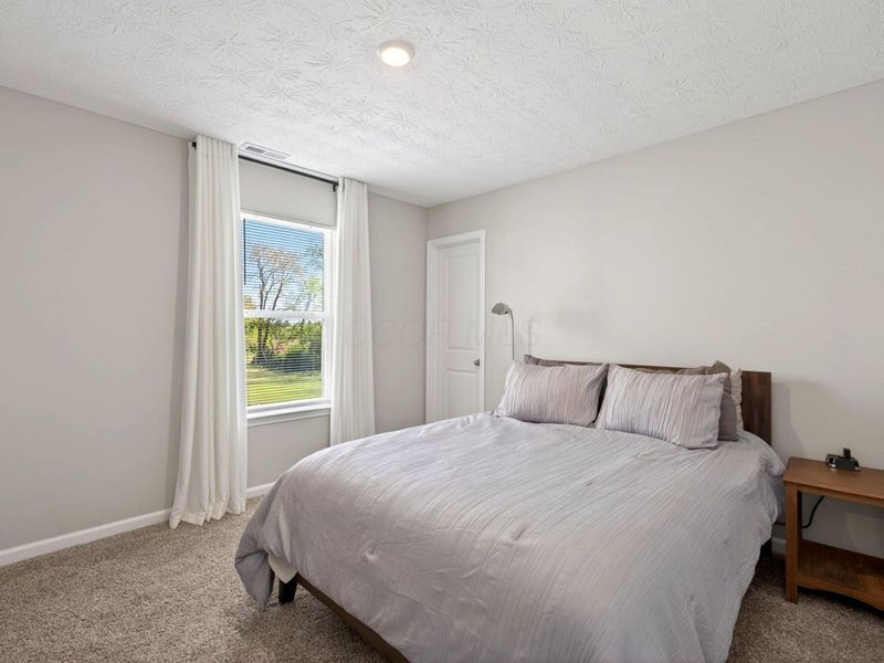 220 Scorsese , Springfield, OH 45505 Photo 13