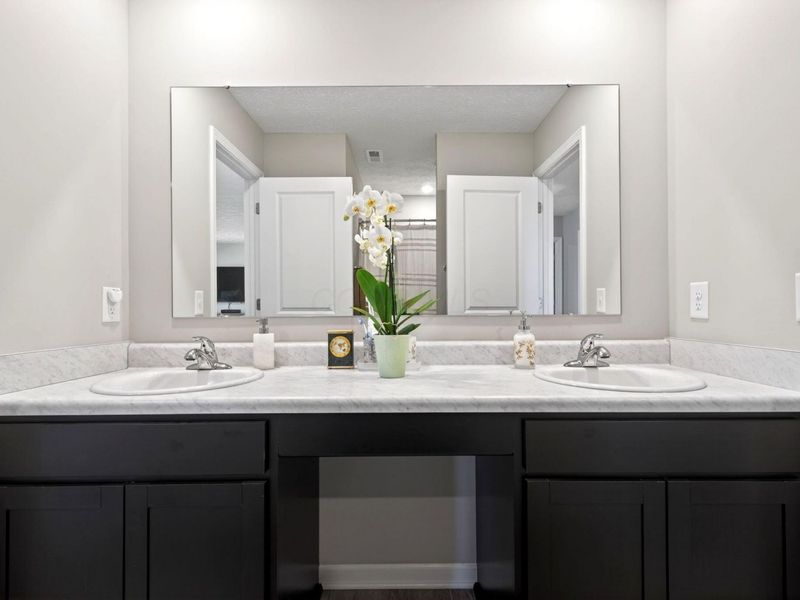 220 Scorsese , Springfield, OH 45505 Photo 14