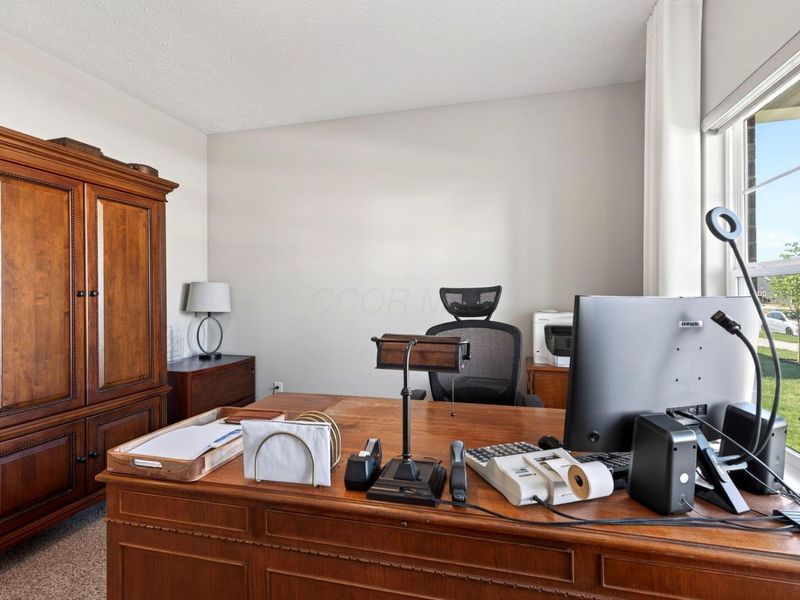 220 Scorsese , Springfield, OH 45505 Photo 2