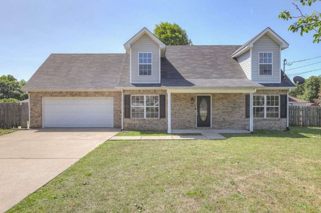 106 Greystone Way, Shelbyville, TN 37160 Main Photo