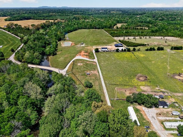 1378 Wheeler Road , McMinnville, TN 37110