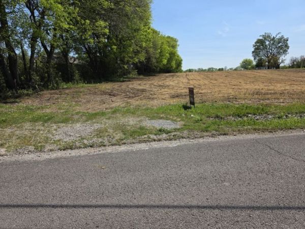 3 Old Zion Rd , Columbia, TN 38401