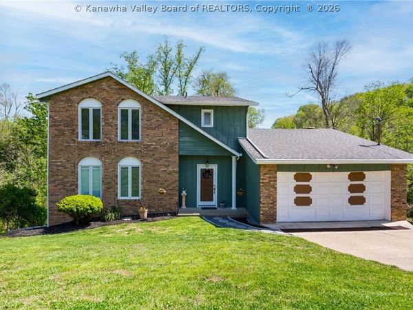 1377 Nottingham Road, Charleston, WV 25314