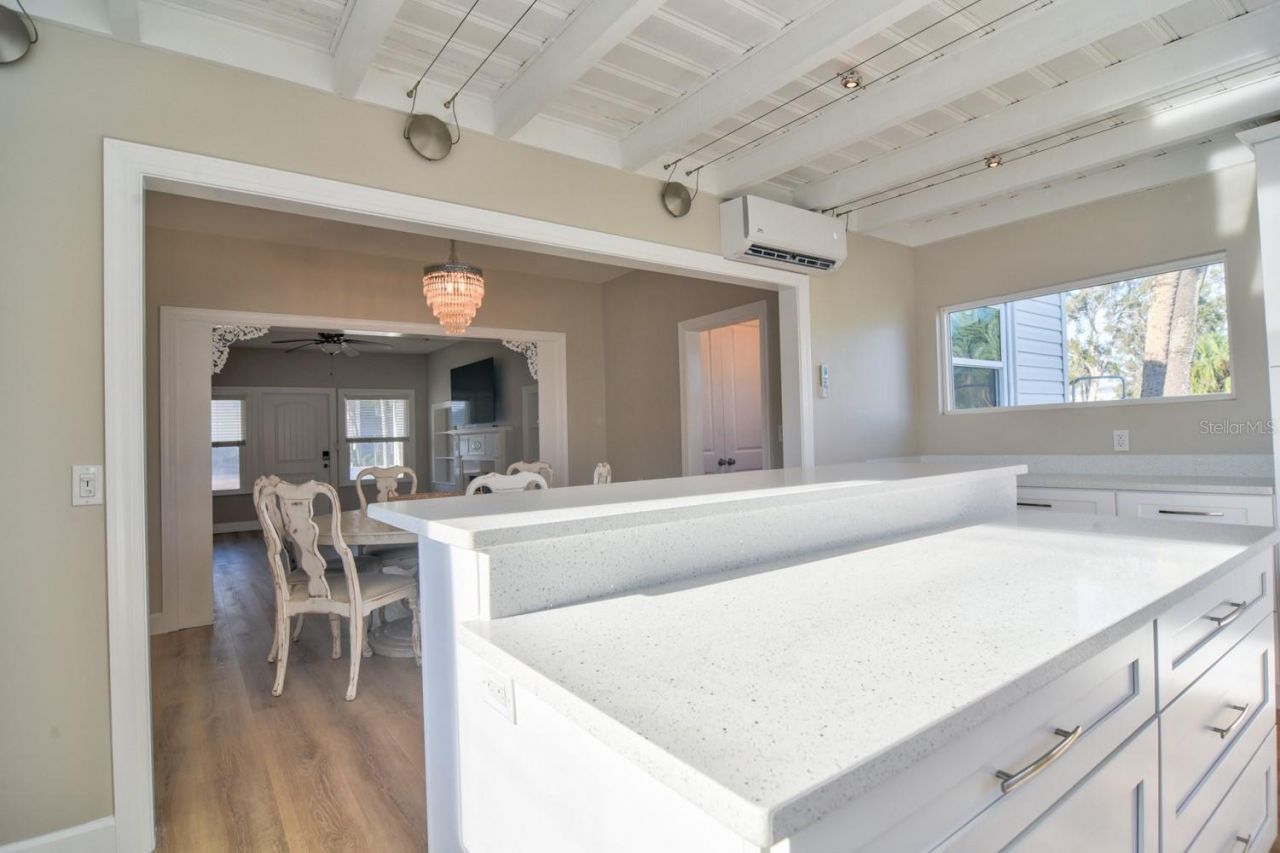 15565 Gulf Boulevard , Redington Beach, FL 33708 Photo
