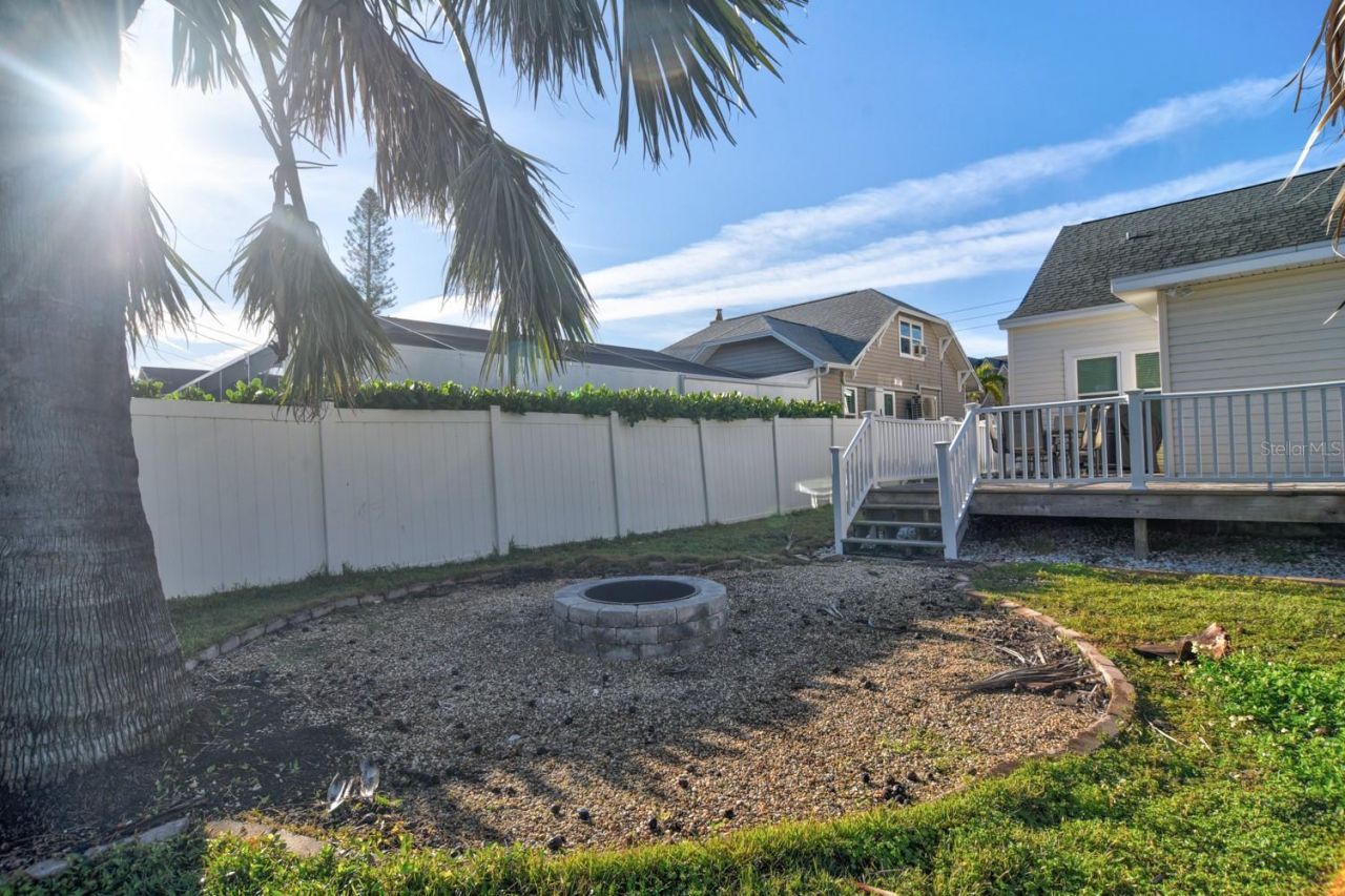 15565 Gulf Boulevard , Redington Beach, FL 33708 Photo