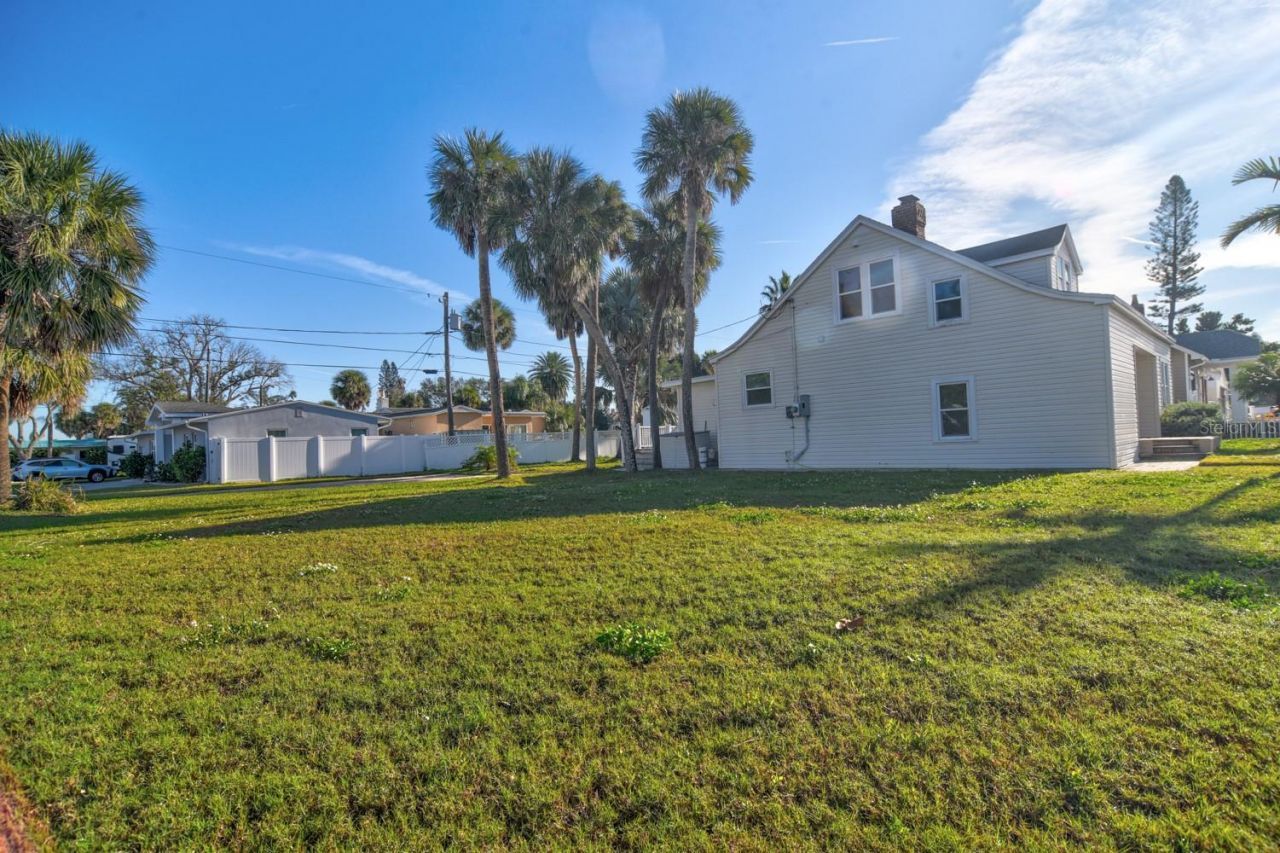 15565 Gulf Boulevard , Redington Beach, FL 33708 Photo