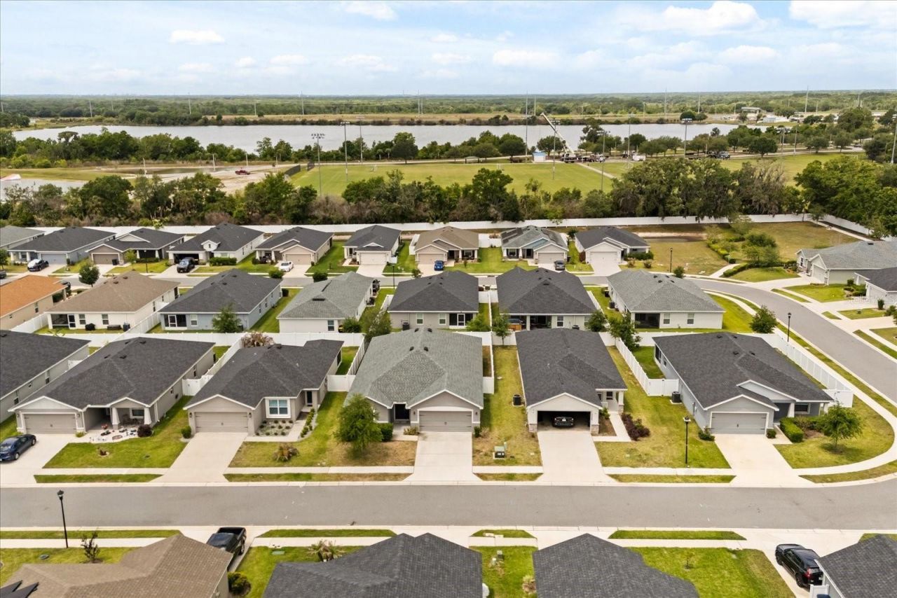 1385 Mezzavalle Way, Auburndale, FL 33823 Photo