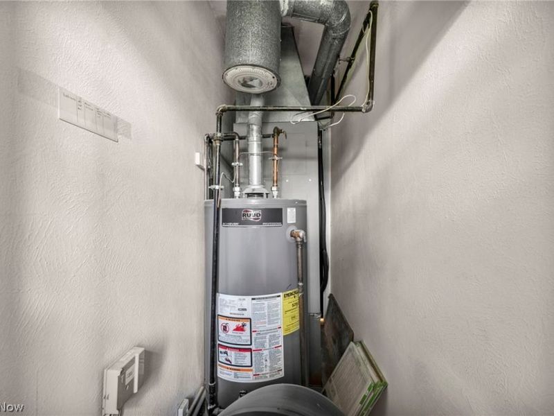 28523 Holly Drive , Olmsted Township, OH 44070 Photo 31