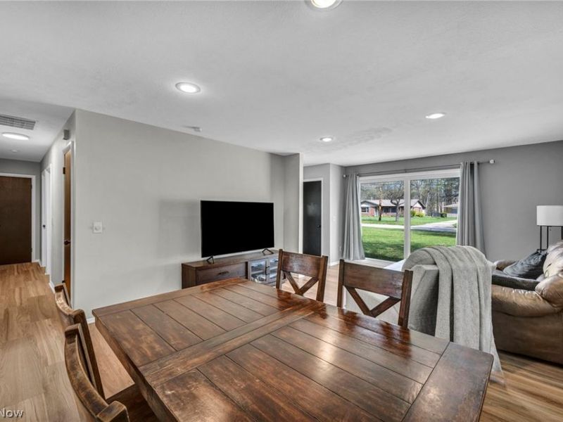 28523 Holly Drive , Olmsted Township, OH 44070 Photo 6