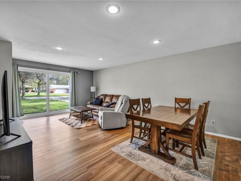 28523 Holly Drive , Olmsted Township, OH 44070 Photo 7