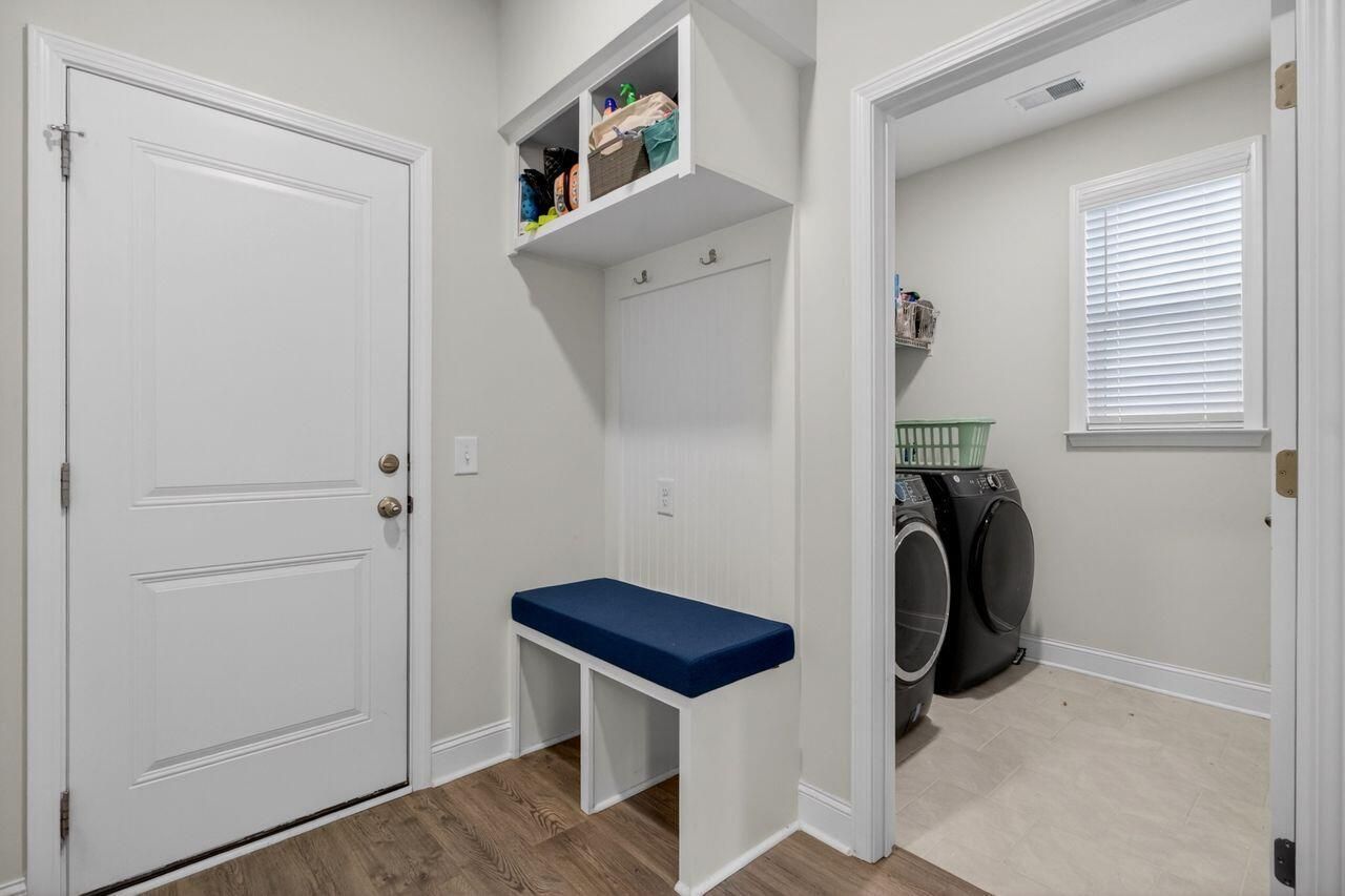 8658 Windsor Hill Boulevard Photo 29