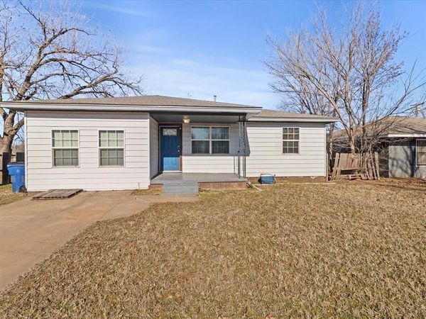 222 SW 19th Street, Guthrie, OK 73044
